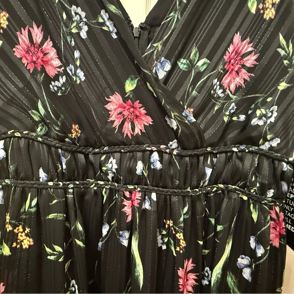 NWT White House Black Market Vibrant Black Floral Dress - Picture 4 of 8